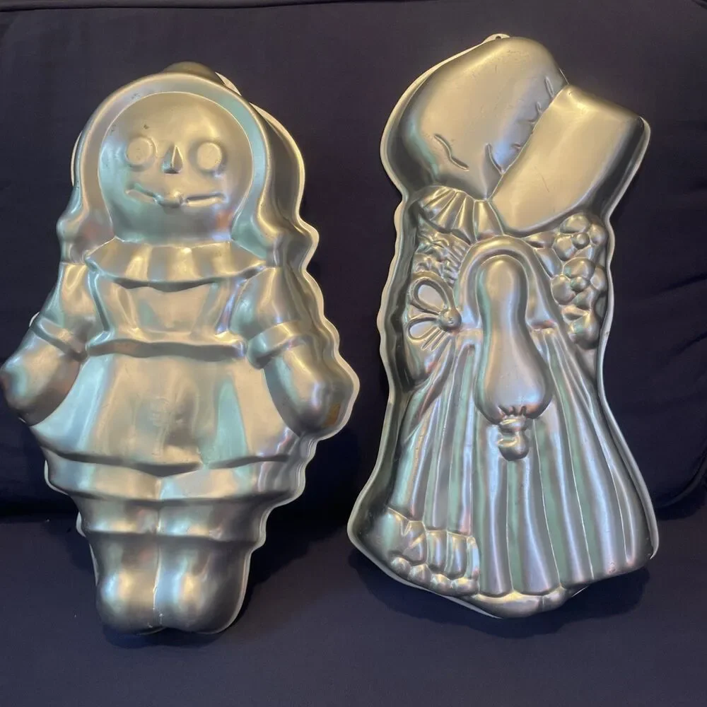Vintage Wilton Cake Pan Lot of 2 Raggedy Ann 1971 & Holly Hobbie 1975